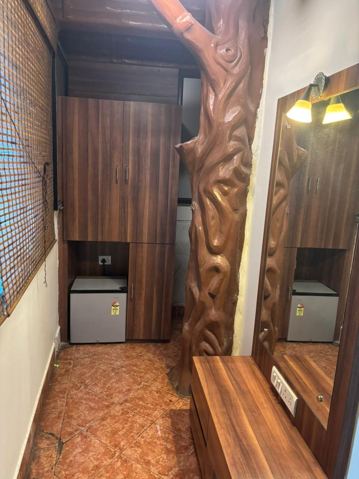 Om Sai Villa Guesthouse Καλκούτα Εξωτερικό φωτογραφία