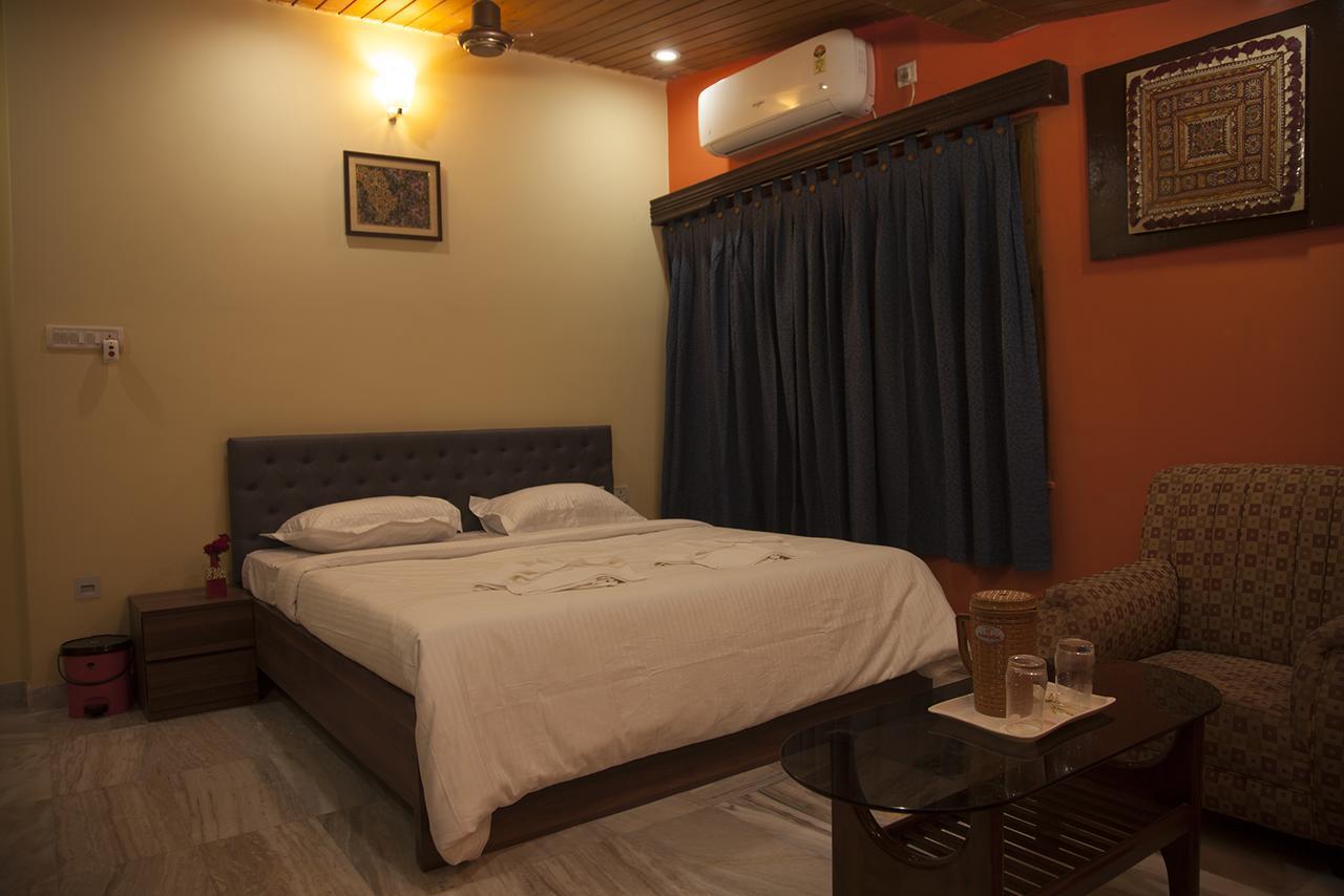 Om Sai Villa Guesthouse Καλκούτα Εξωτερικό φωτογραφία