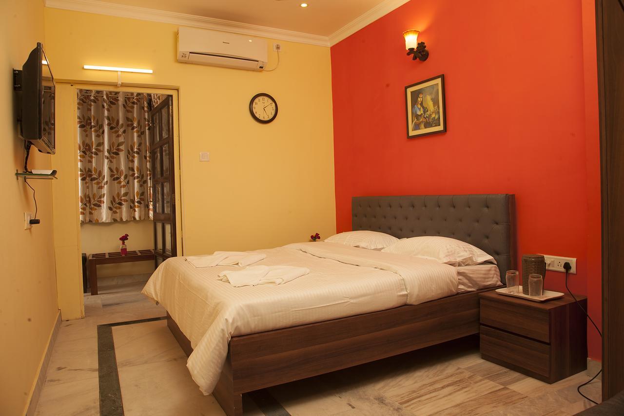 Om Sai Villa Guesthouse Καλκούτα Εξωτερικό φωτογραφία