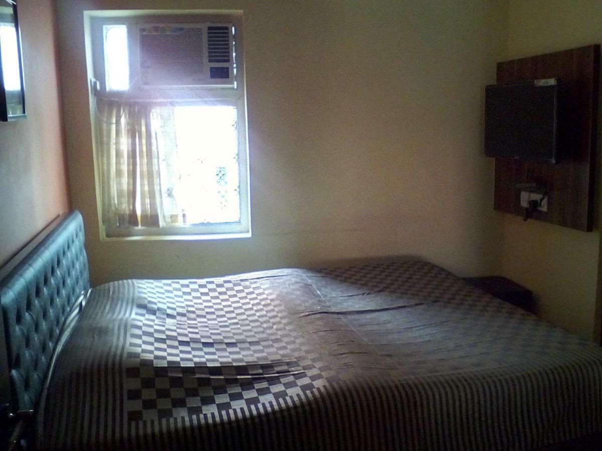 Om Sai Villa Guesthouse Καλκούτα Εξωτερικό φωτογραφία